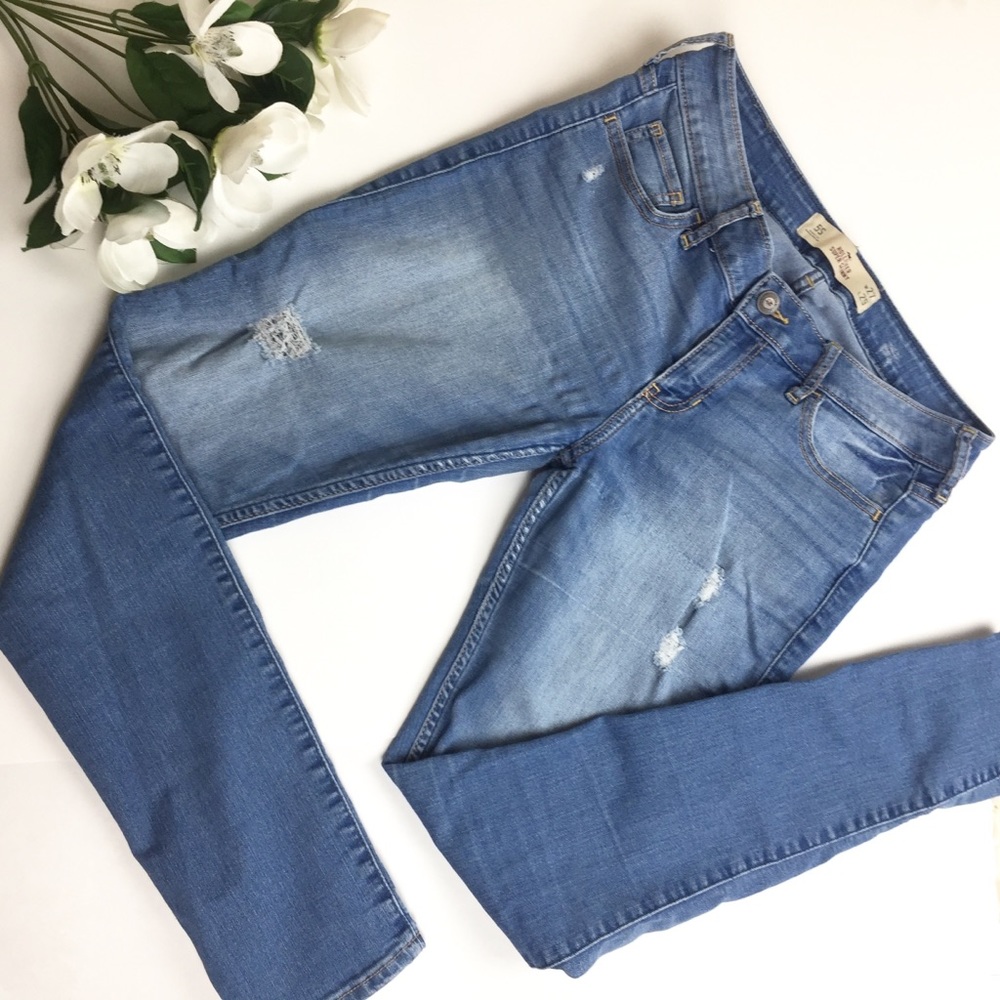 Hollister Distressed Skinny Jeans